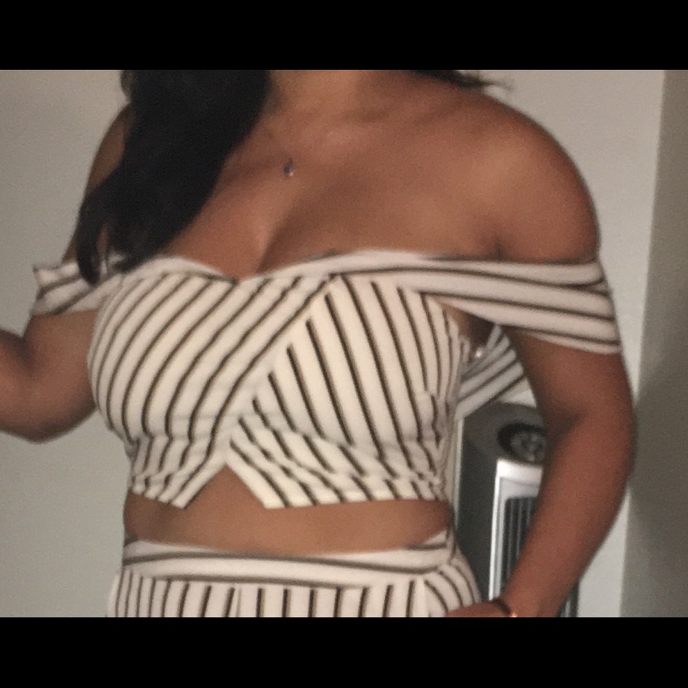 Two Piece off white stripped Off shoulders pants
